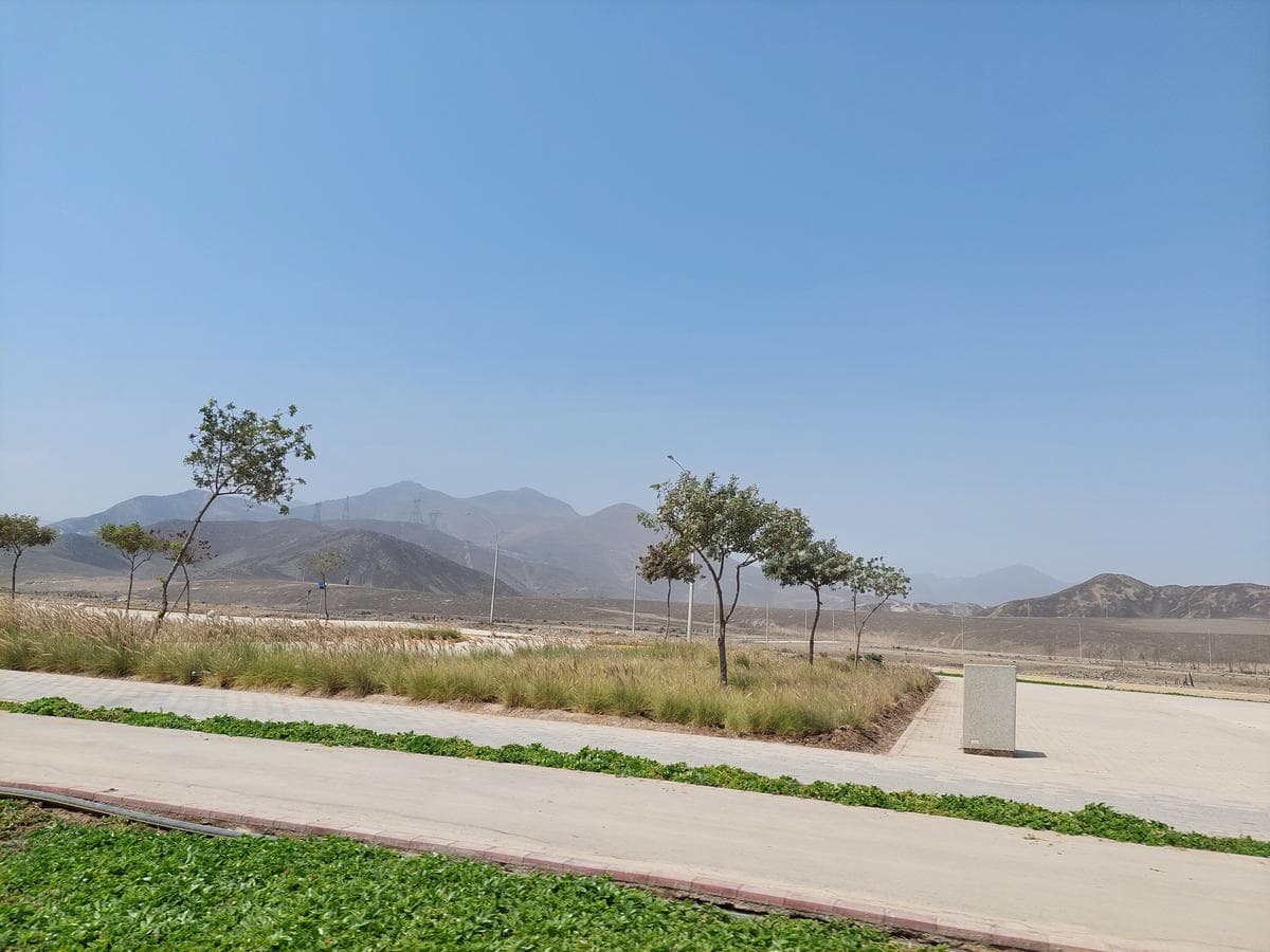 ¡Se Alquila Amplio Terreno En Macrópolis, Lurín! - 2