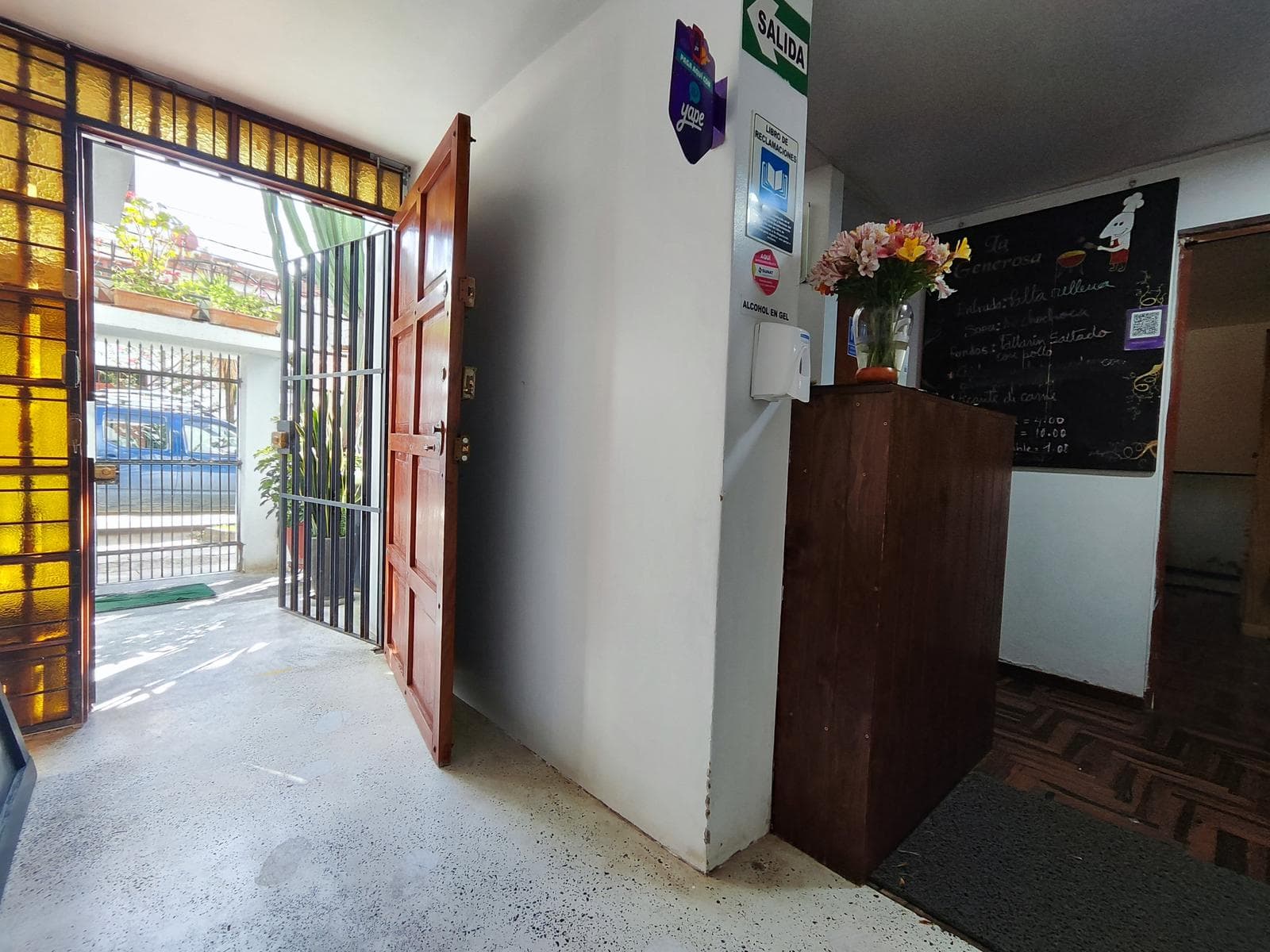 Casa en Jiron Las Casuarinas Cajamarca - 2