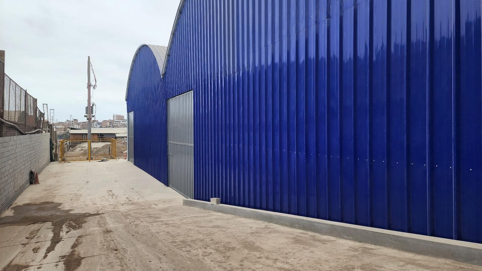 Terreno Industrial AT:5,080 m2 - 1