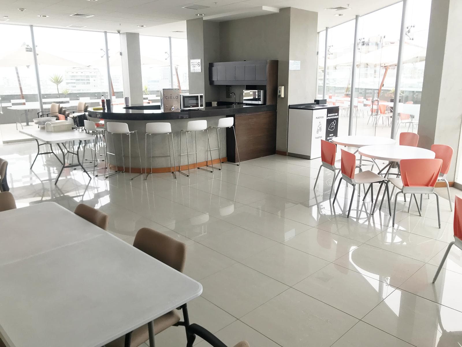 Oficina Alquiler 400m2 - Av. La Paz - Miraflores - 2