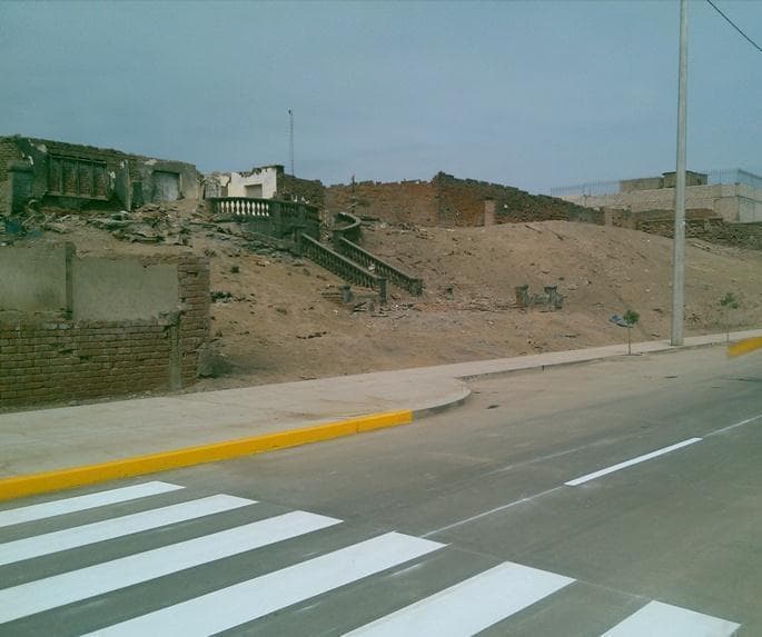 Vendo Terreno para Proyecto de Viviendas Frente a Mar Av. Costanera Callao - 1