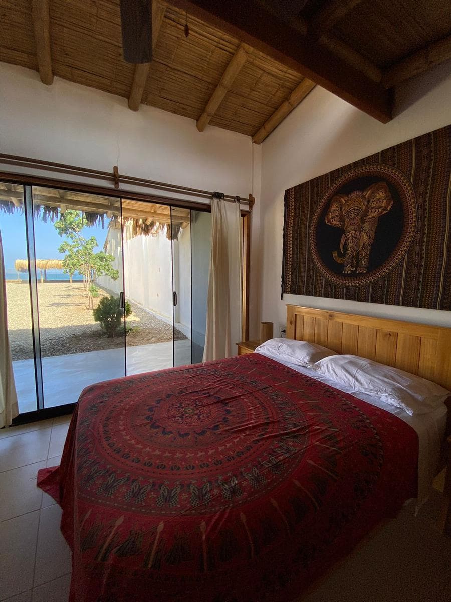 Venta CASA frente al mar en Los Organos Piura - 2