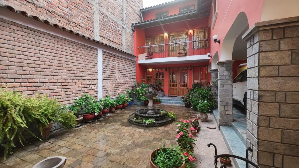 Edificio Comercial en CAJAMARCA - 2