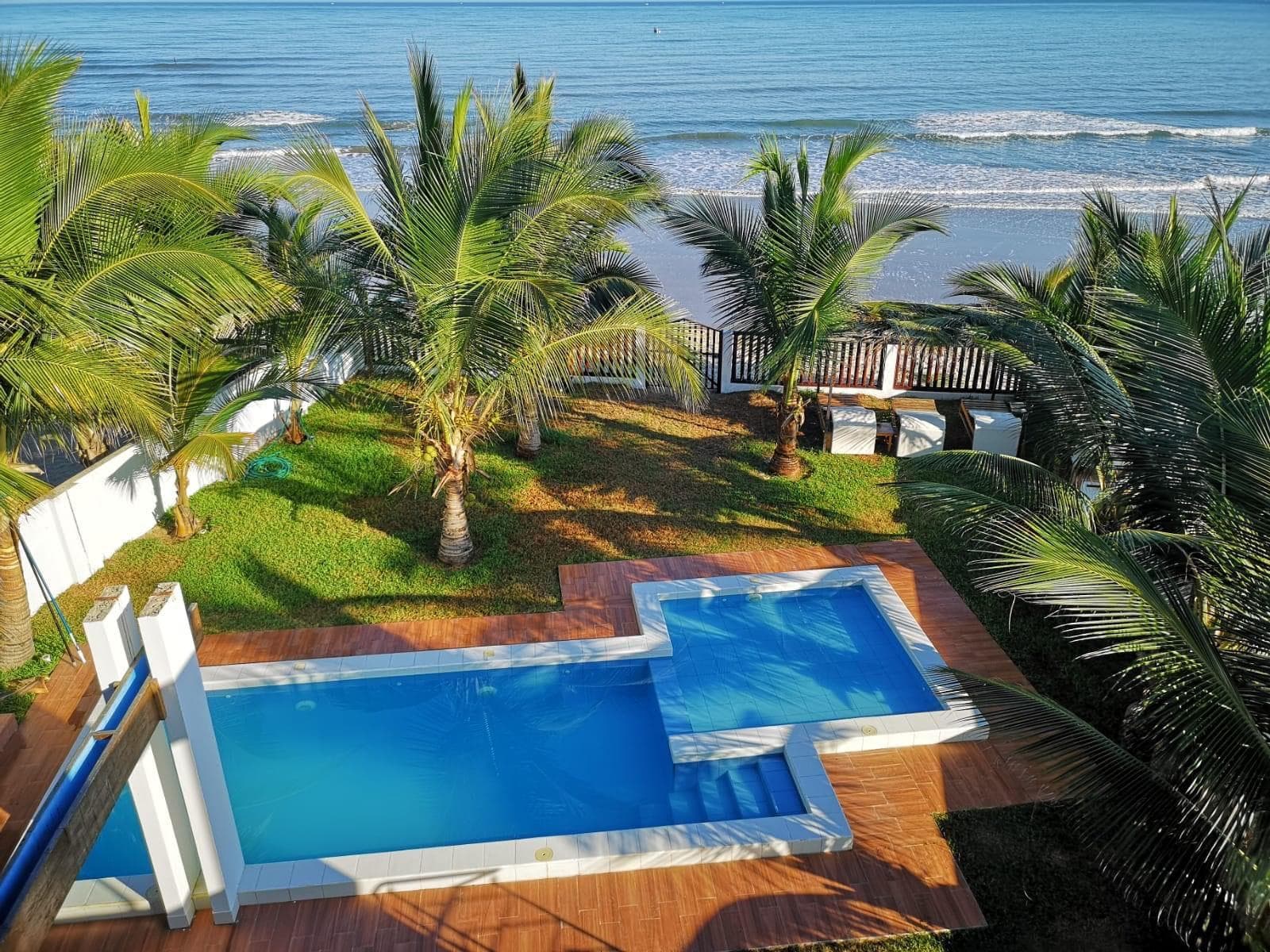 Casa De Playa Frente Al Mar En Zorrito - Tumbes - 2