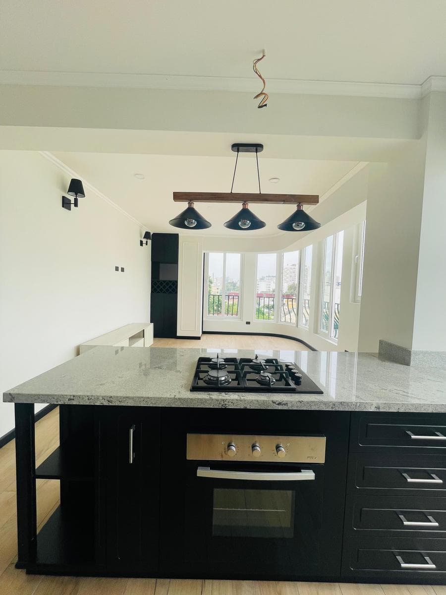 Lindos dúplex de estreno frente a parque - 2