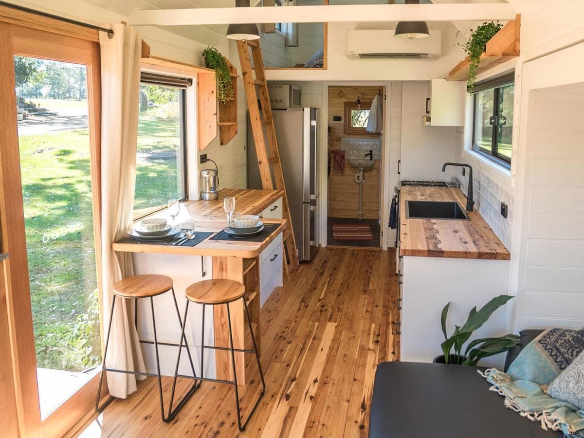 Vendo Linda Tiny House en Avenida Basadre, San Isidro - 1