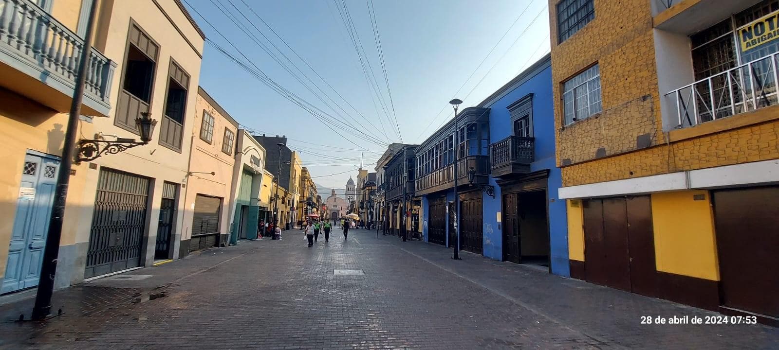 Hotel y Restaurante en Venta - Jr Trujillo - Rimac - 1