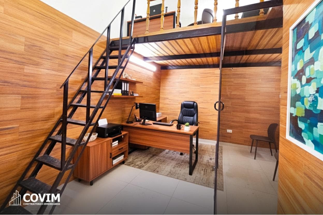 Oficina en Venta en Cercado - En la Calle Peral con Mercaderes - 1