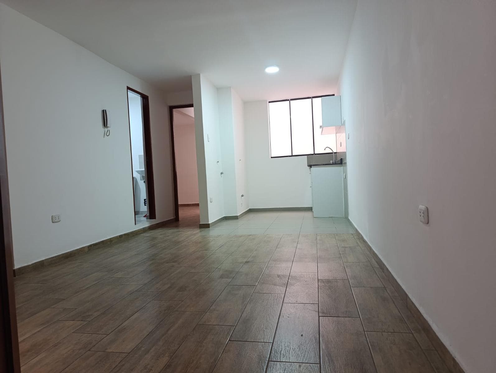 Departamento en Venta de 2 habitaciones Comas - 2