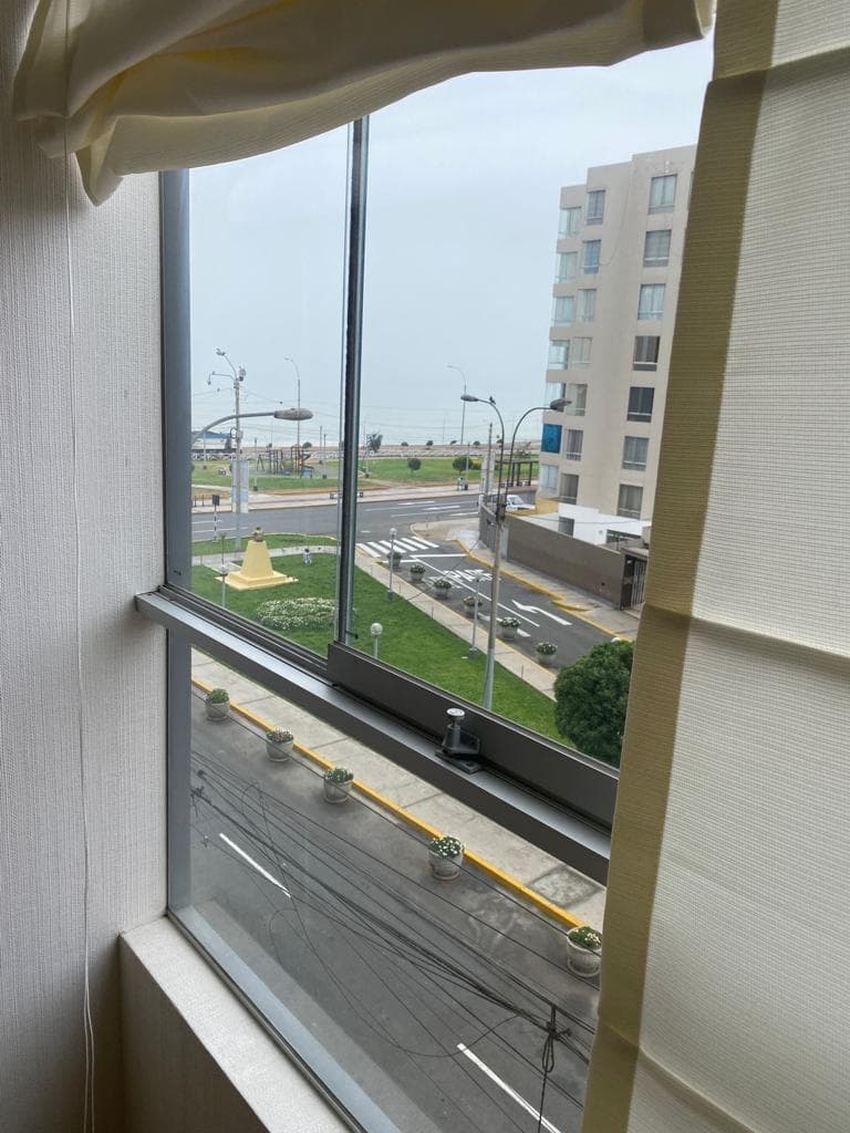 Vendo Lindo Departamento Frente a Mar en Avenida Costanera cuadra 10, Piso 4, San Miguel - 1