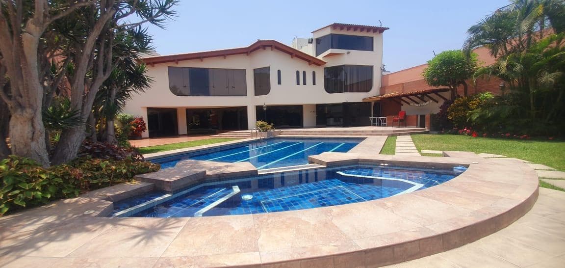 Casa con piscina en La Molina - 1