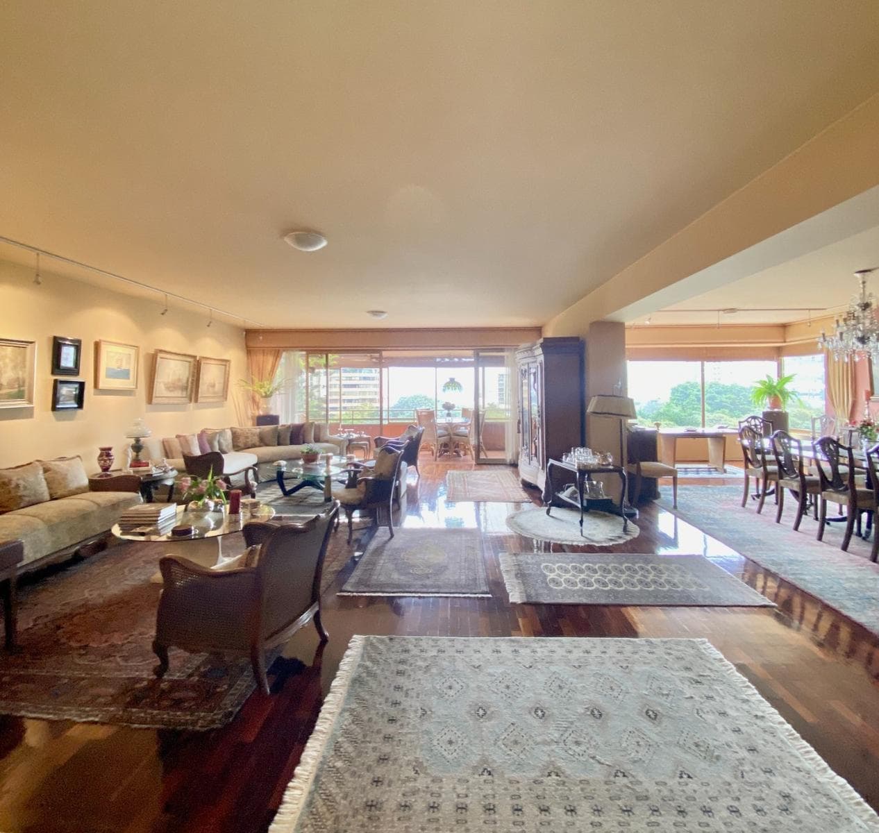 Vendo Lindo Departamento Frente a Parque en Calle Los Eucaliptos 3, Piso 6, San Isidro - 2