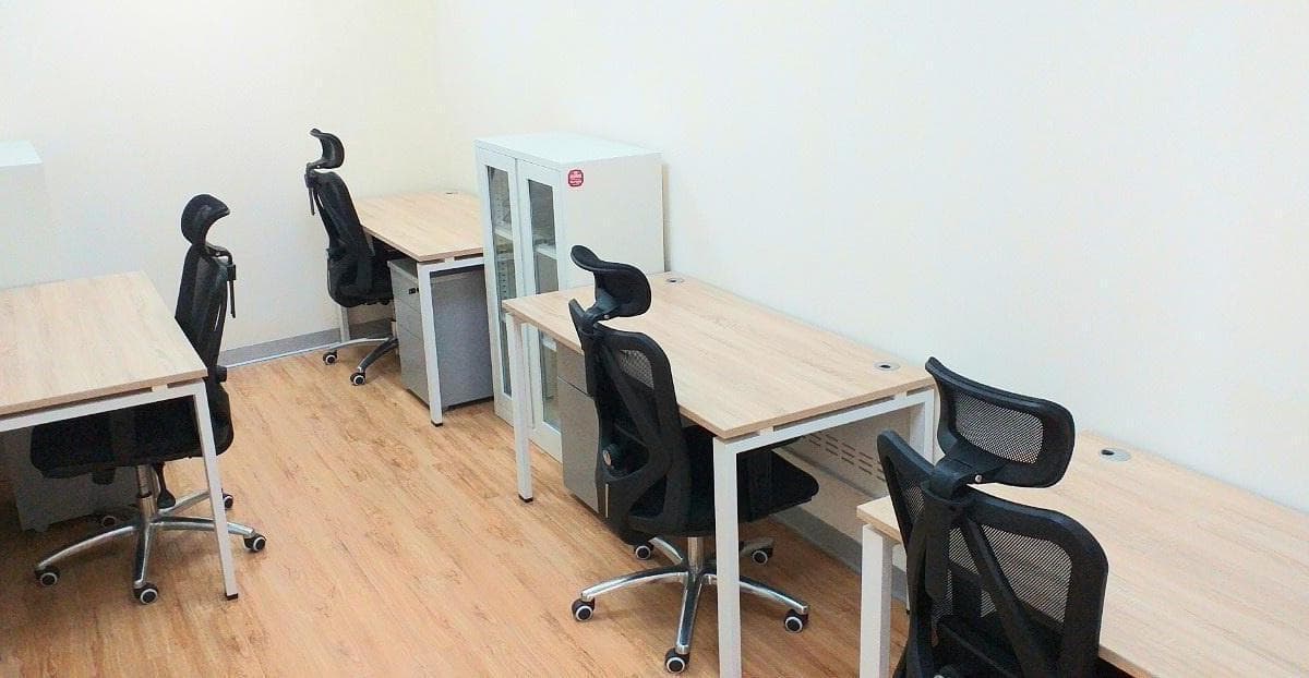 Alquiler de Oficinas Amobladas en Centro Empresarial Capital Derby - 2