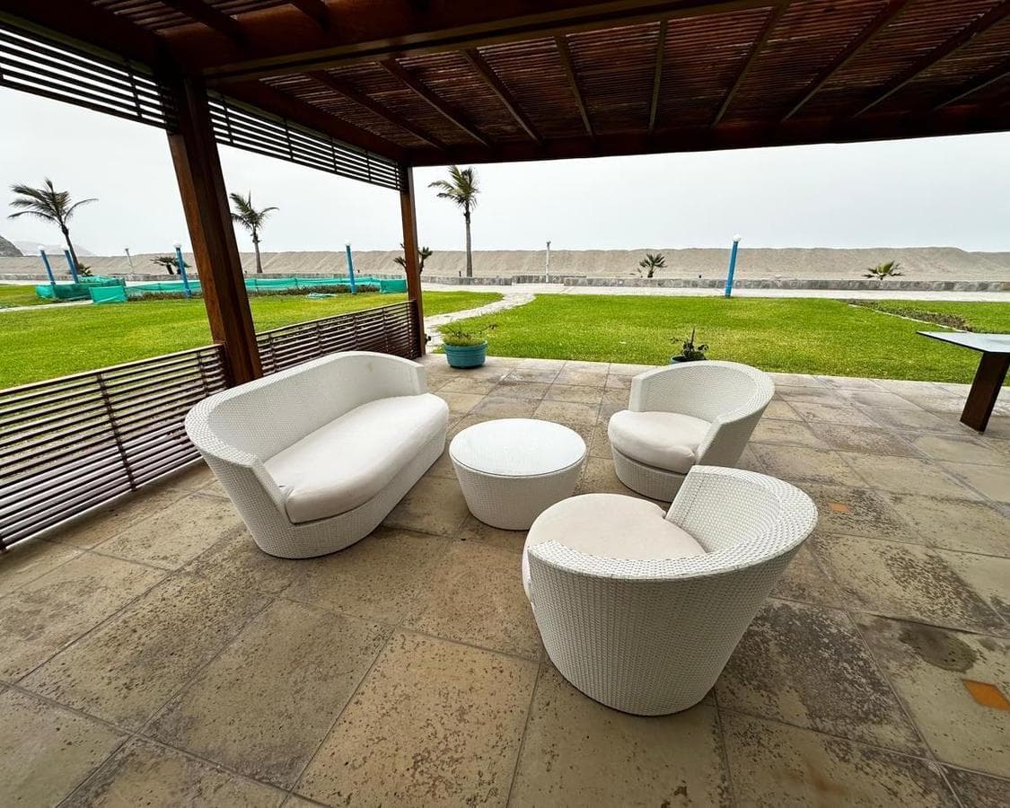 CASA PLAYA VENTA CAÑETE, PLAYA BOCA LEÓN, PRIMERA FILA, AT.262 M2. - 2