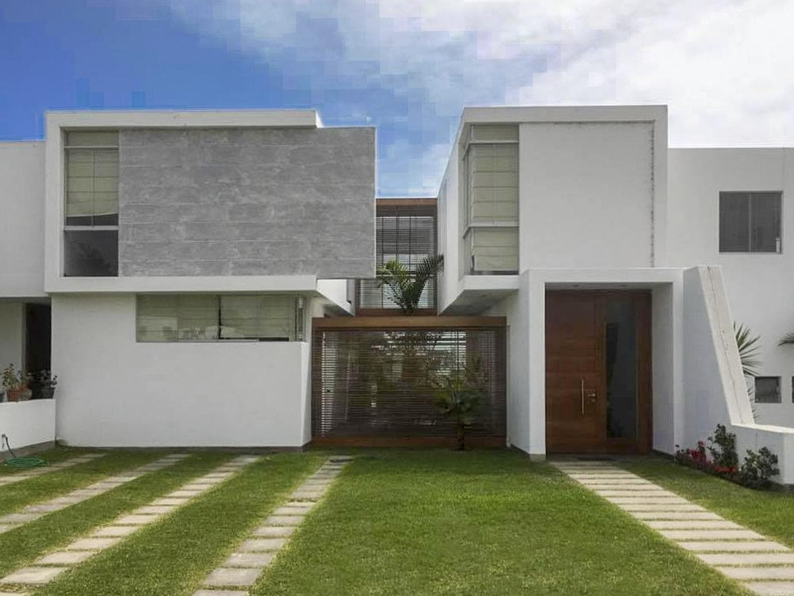 Venta Casa de Playa-Puerto Nuevo-km70.8 Pan.Sur-5 dorm-5 baños-piscina-laguna - 2