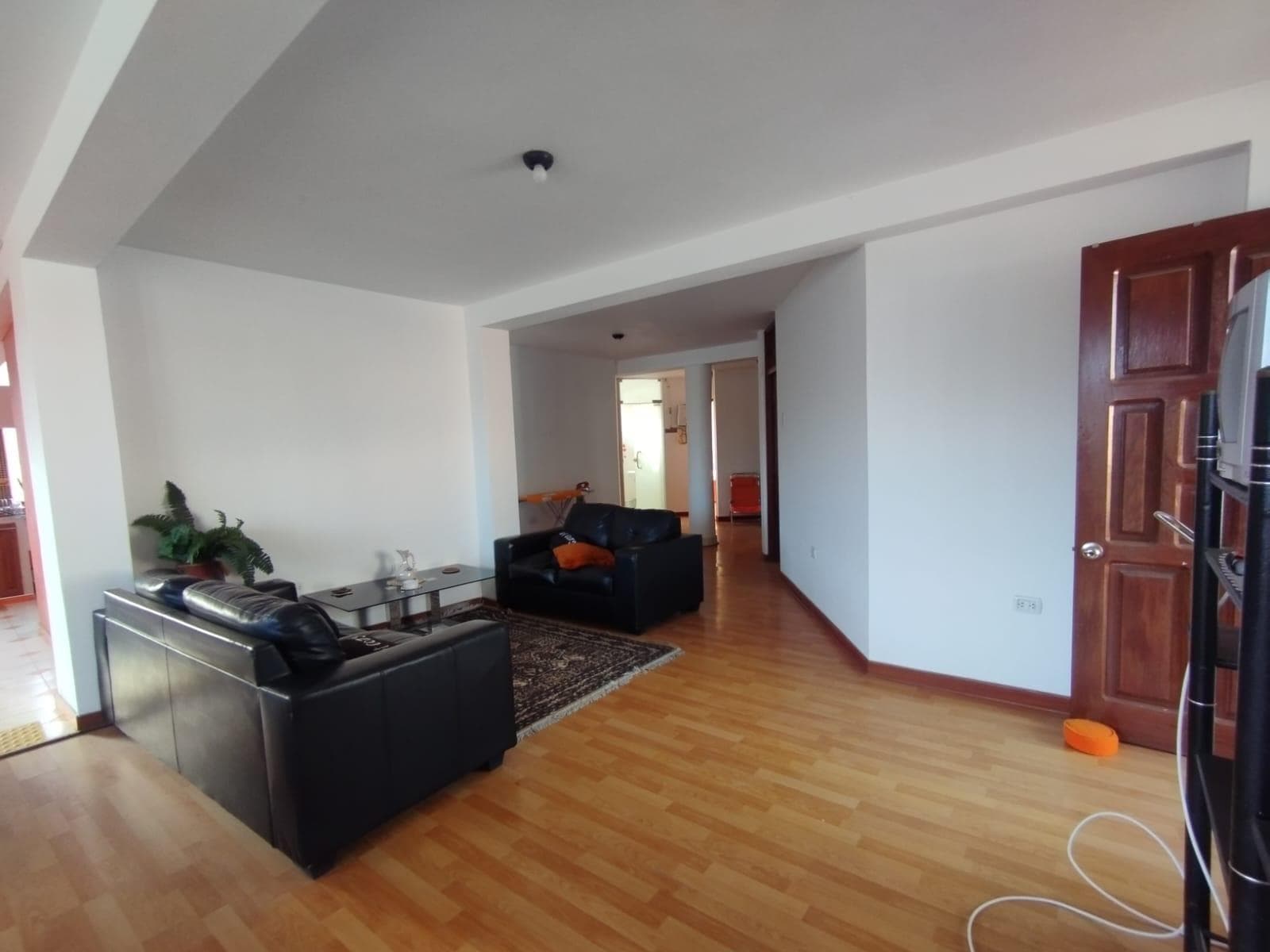 Departamento amoblado 3er piso - 2