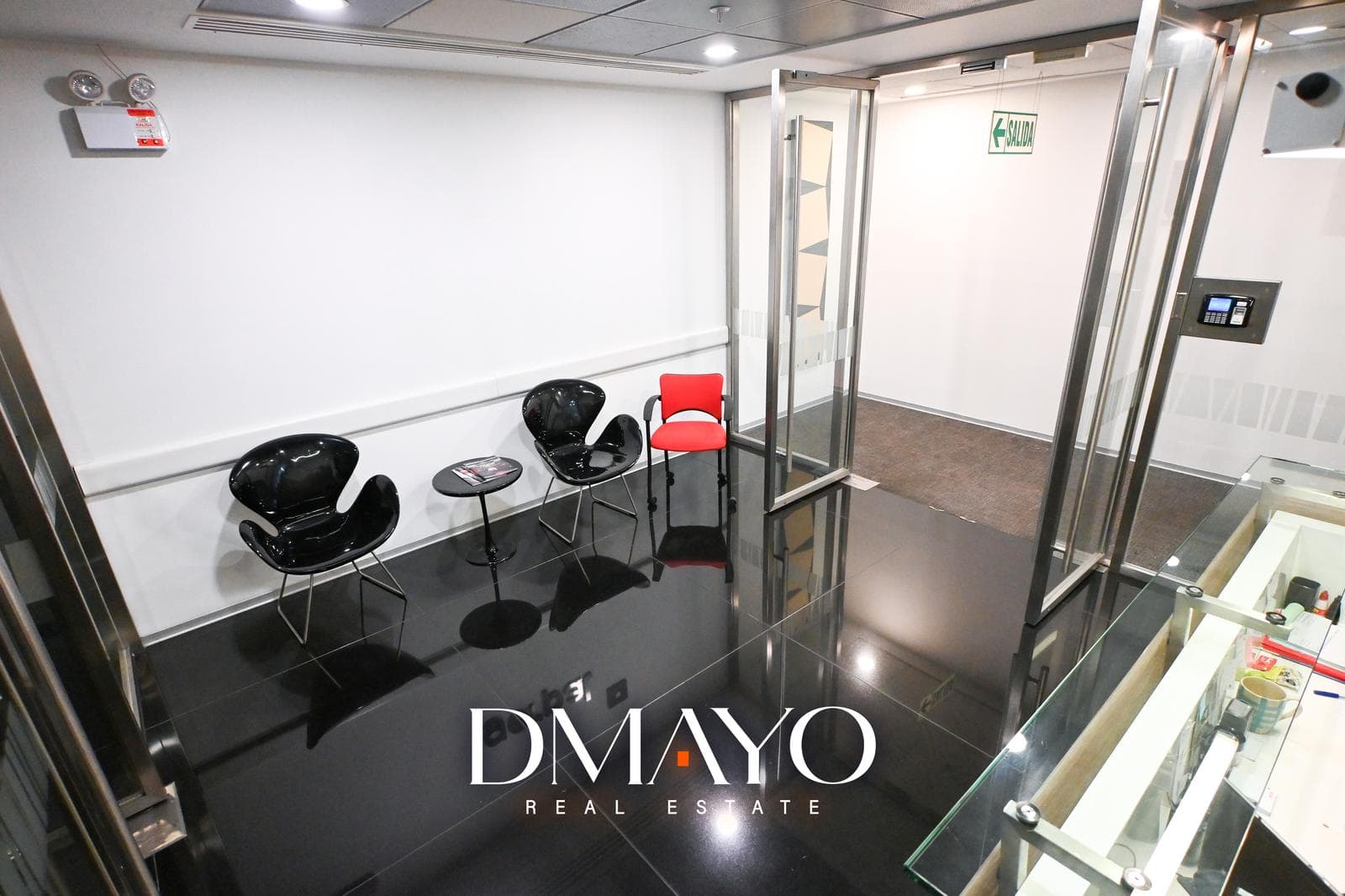 Venta de Oficina Premium de 184.55m² en el Corazón de Miraflores - 2