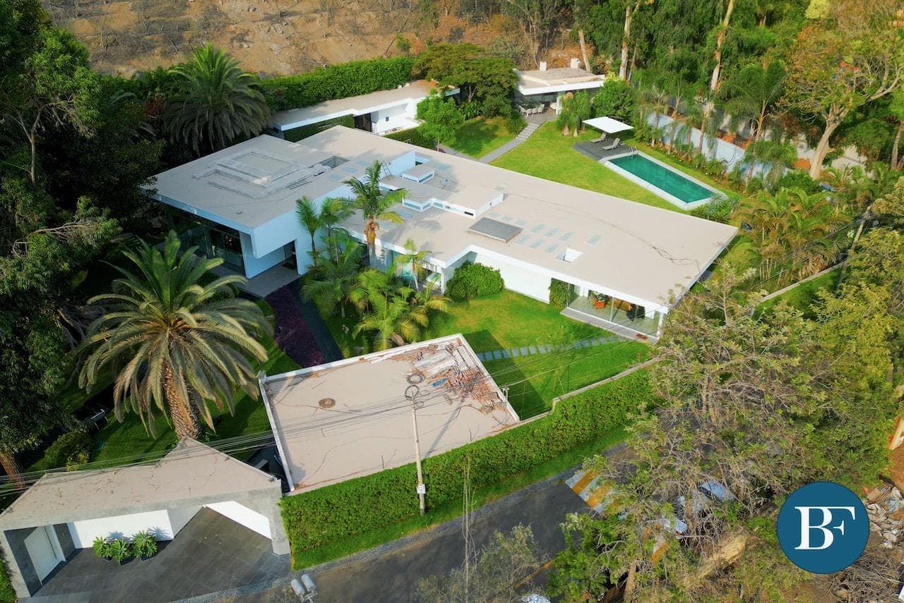 VENTA Casa en La Pradera - Residencia de 3,800m2 - 1