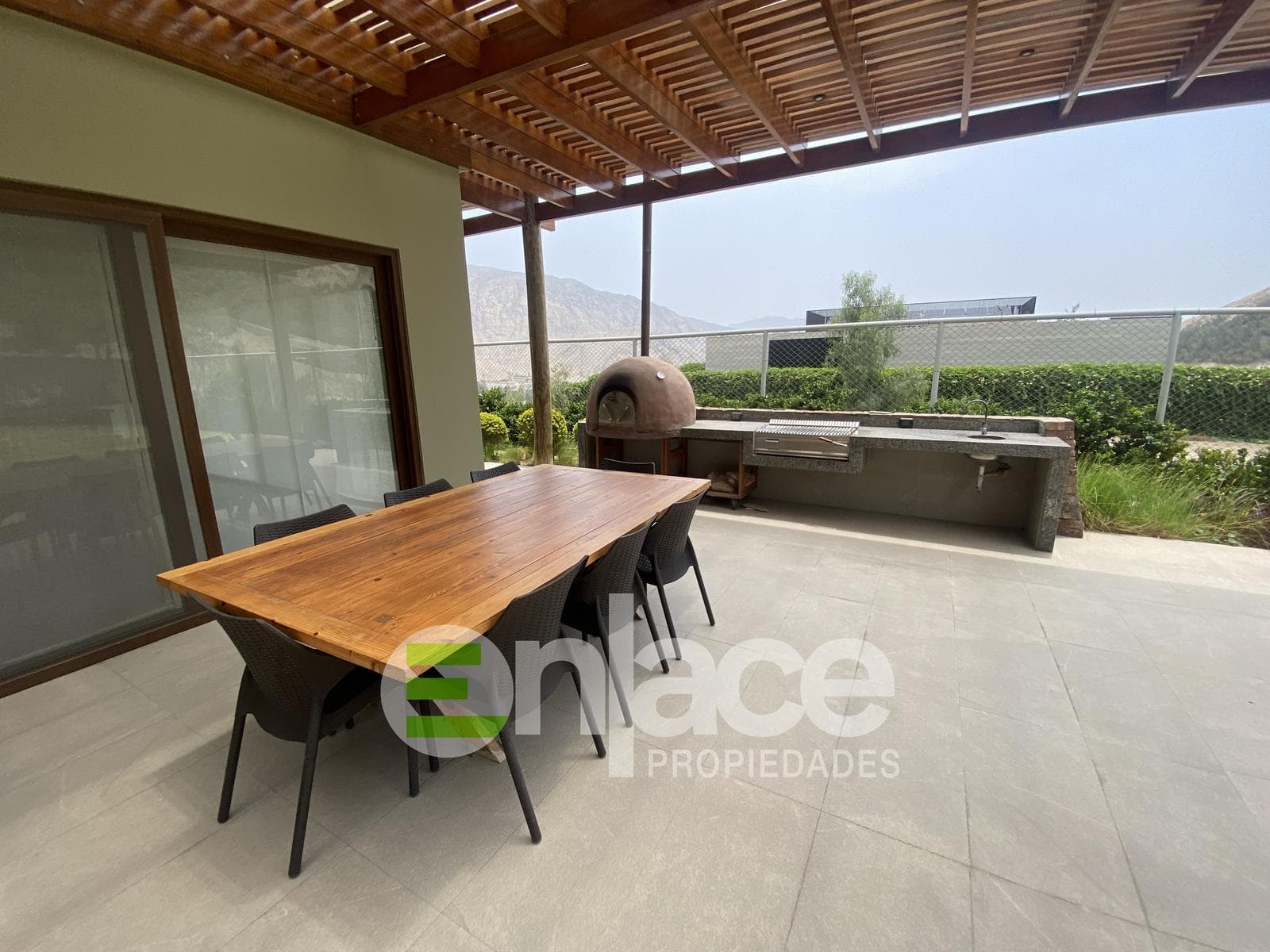 Hermosa y moderna casa de Campo a la Venta en Condominio La Quebrada (Cieneguilla) Etapa 1 - 2