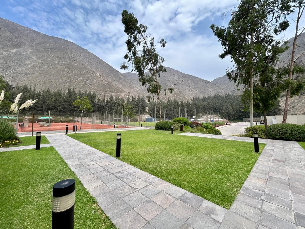 Terreno en exclusivo condominio La Quebrada, Cieneguilla - 2