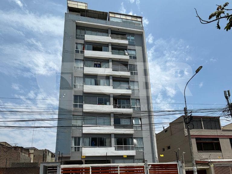 VENDO DEPARTAMENTO EN LA VICTORIA - 2