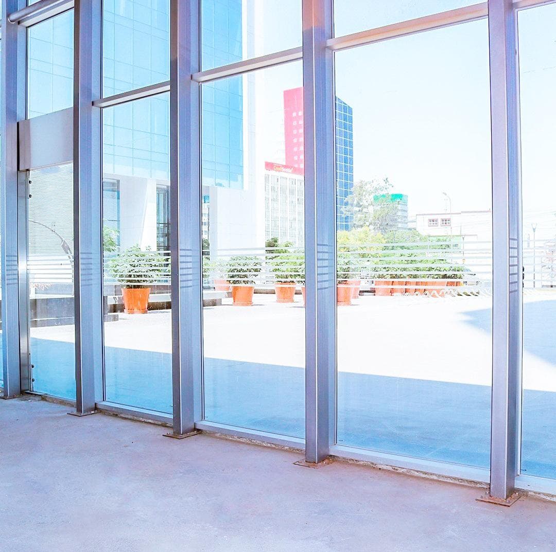 Local Comercial en alquiler - San Isidro - 2