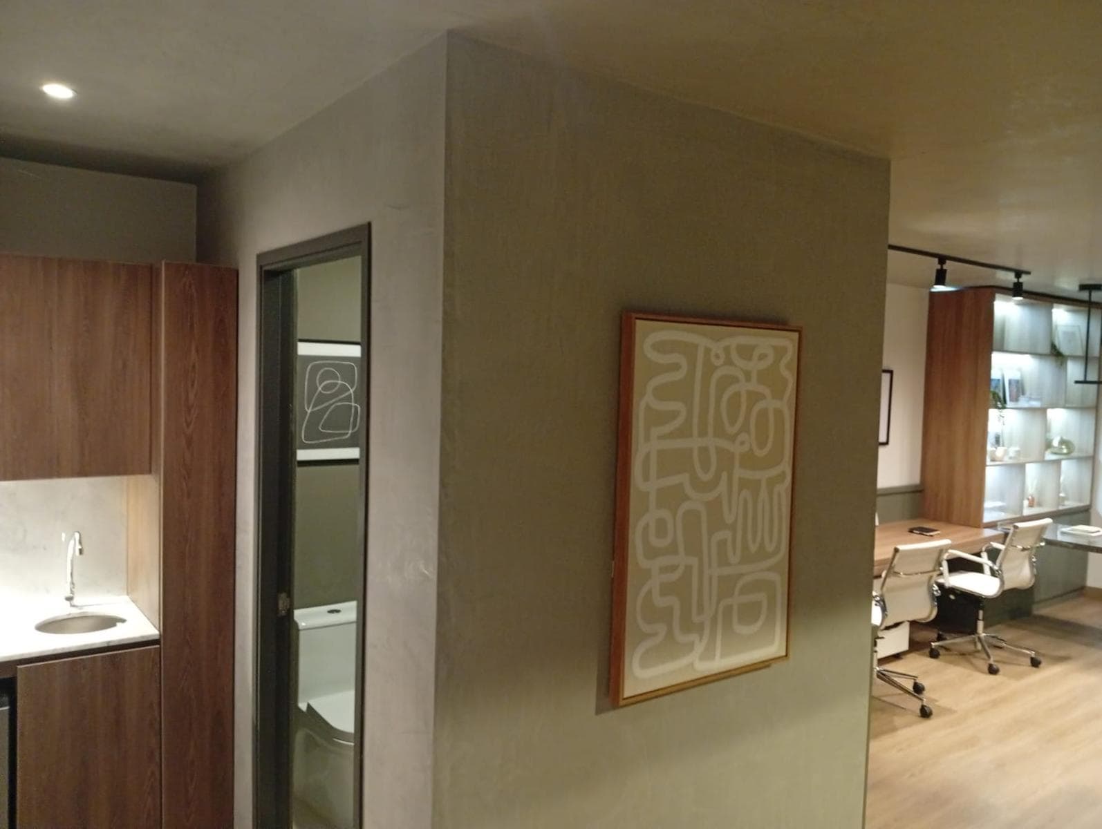 VENTA OFICINA EN CENTRO EMPRESARIAL SAN ISIDRO - OF X10 (609-614-109 FABI) - 2