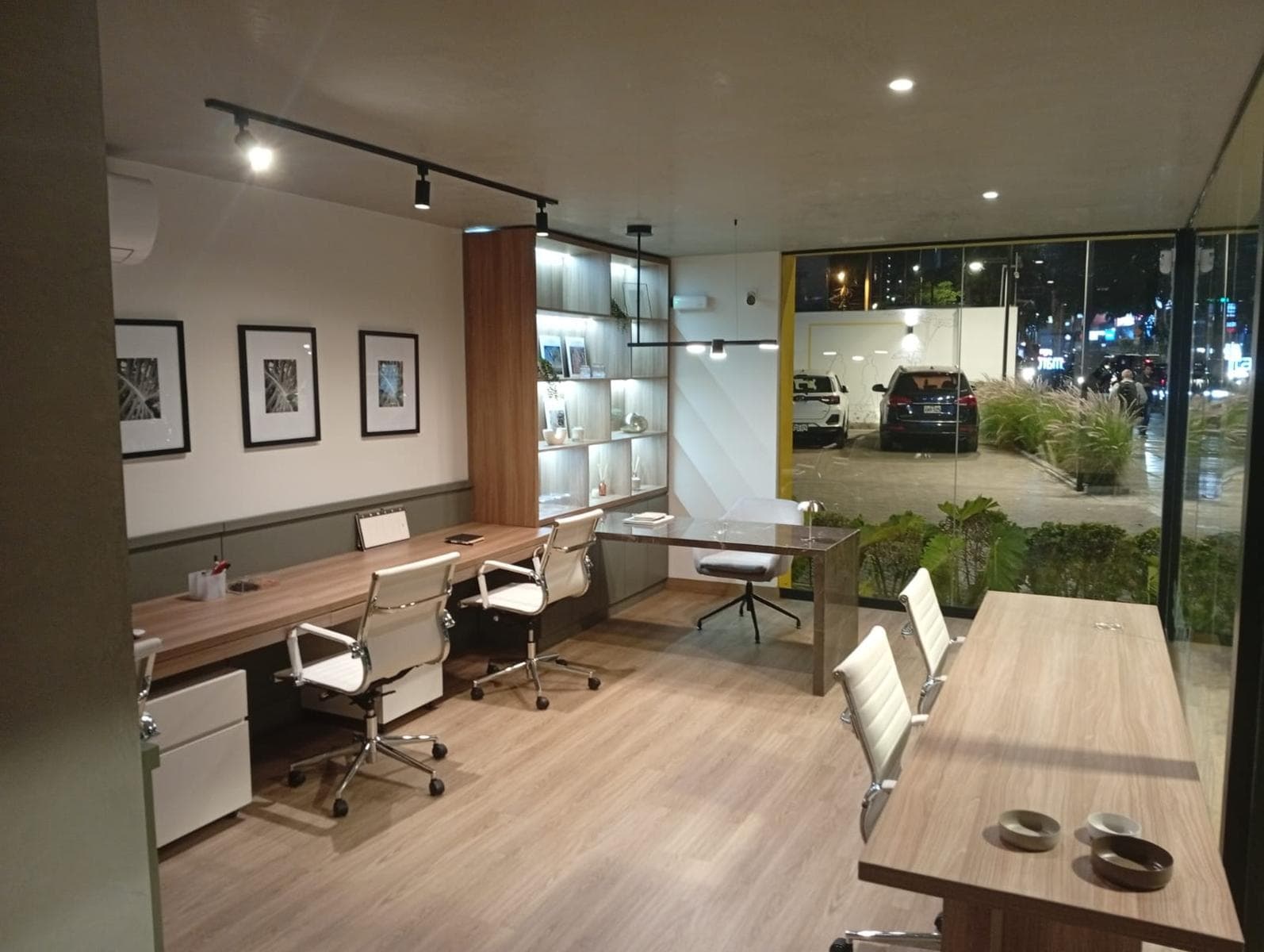 VENTA OFICINA EN CENTRO EMPRESARIAL SAN ISIDRO - OF X07 (609-614-107 FABI) - 2