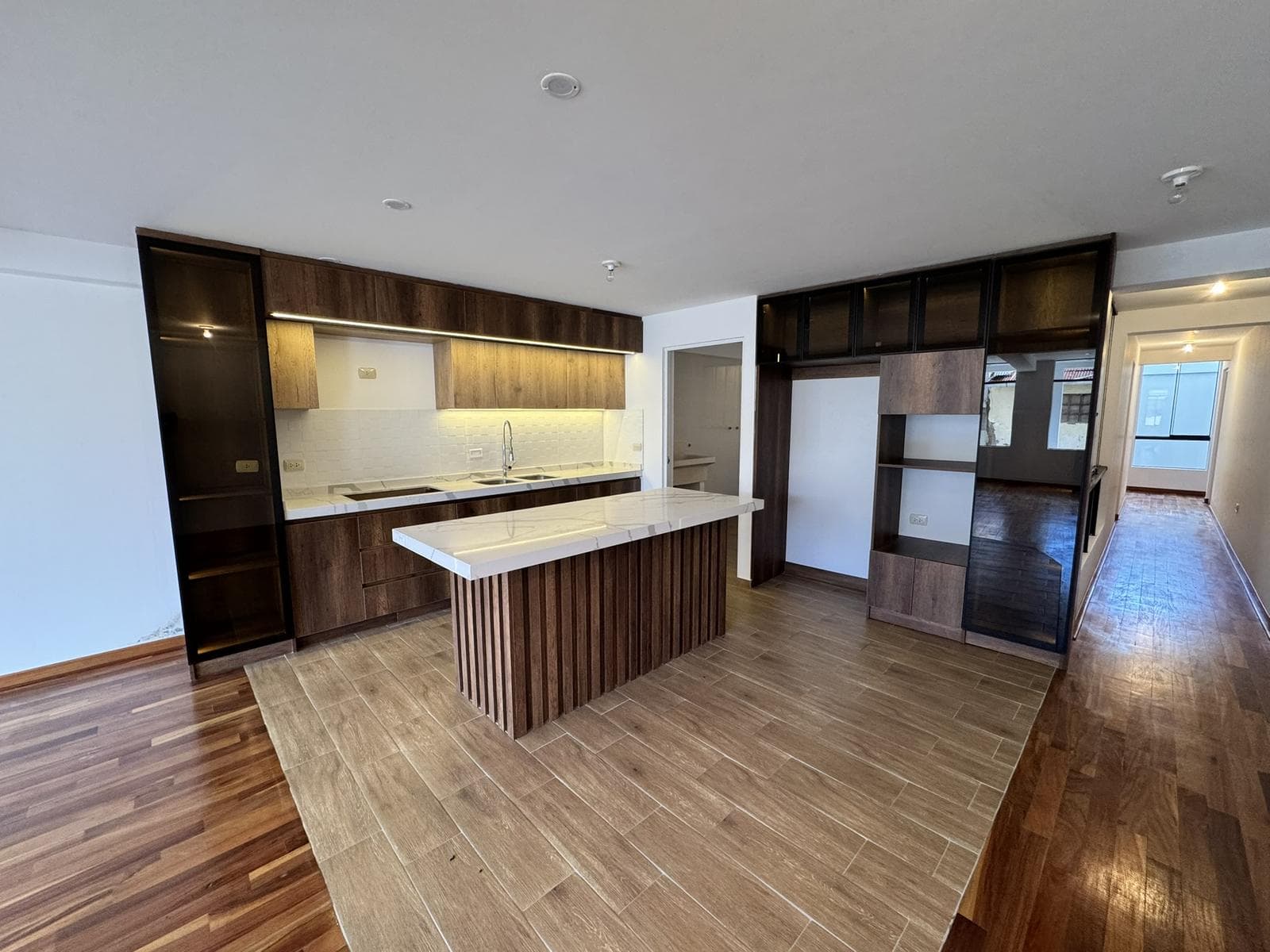 Departamento de estreno en Baños del Inca - 1