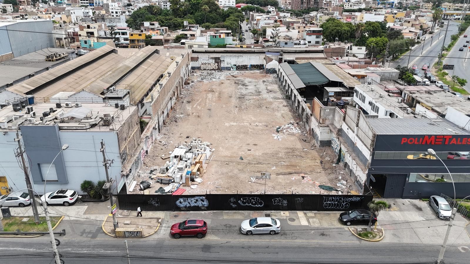 Terreno en Venta 2650 m2 Av. Argentina - Cercado de Lima - 1