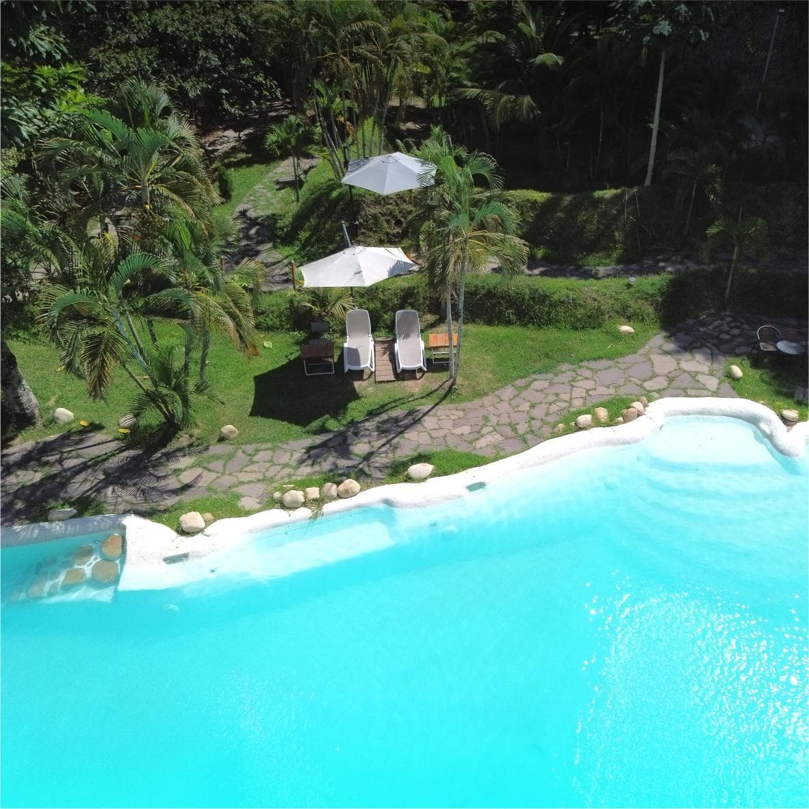 Amplio Resort en Tarapoto - 1