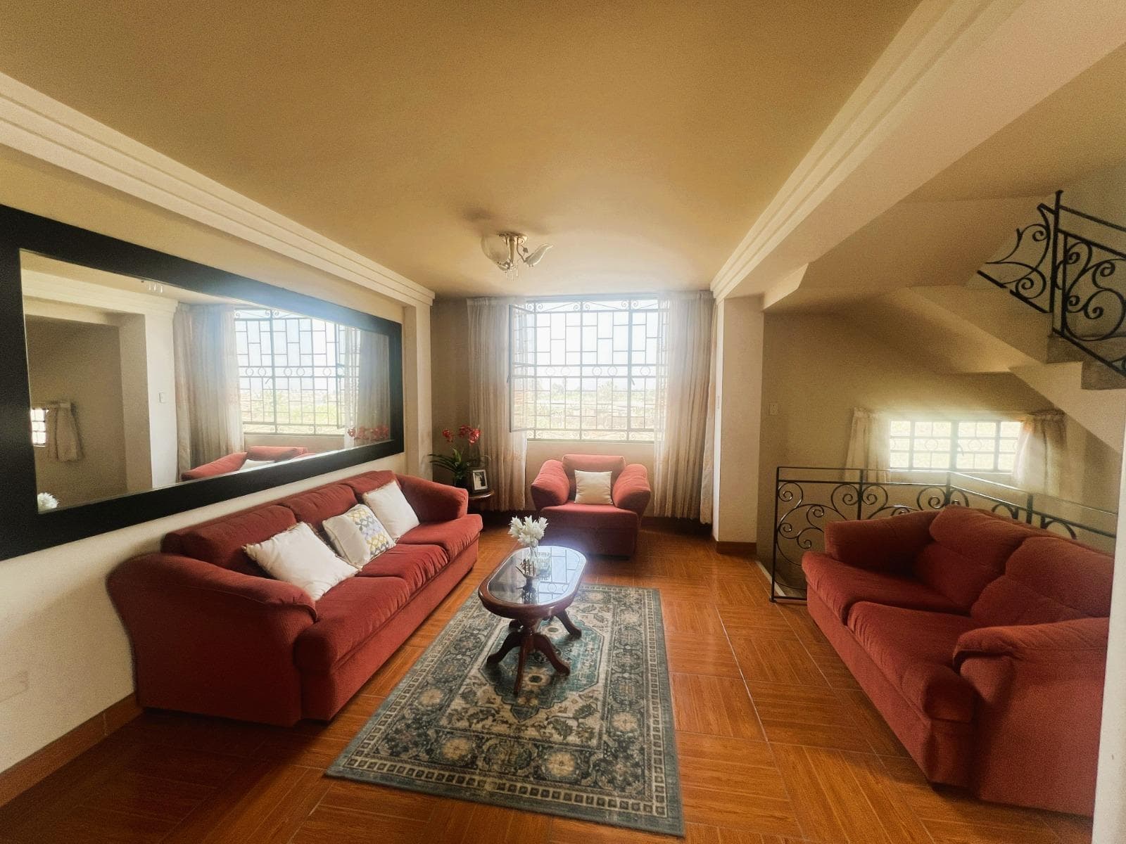 ¡Alquilo Linda Casa Amoblada Bien Ubicada En San Vicente De Cañete! - 2