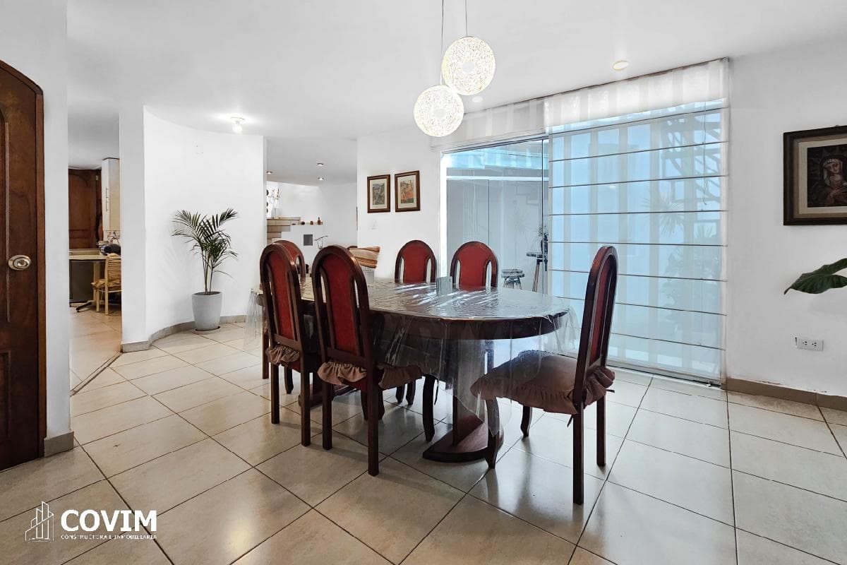 Casa En Alquiler en Yanahuara - 1