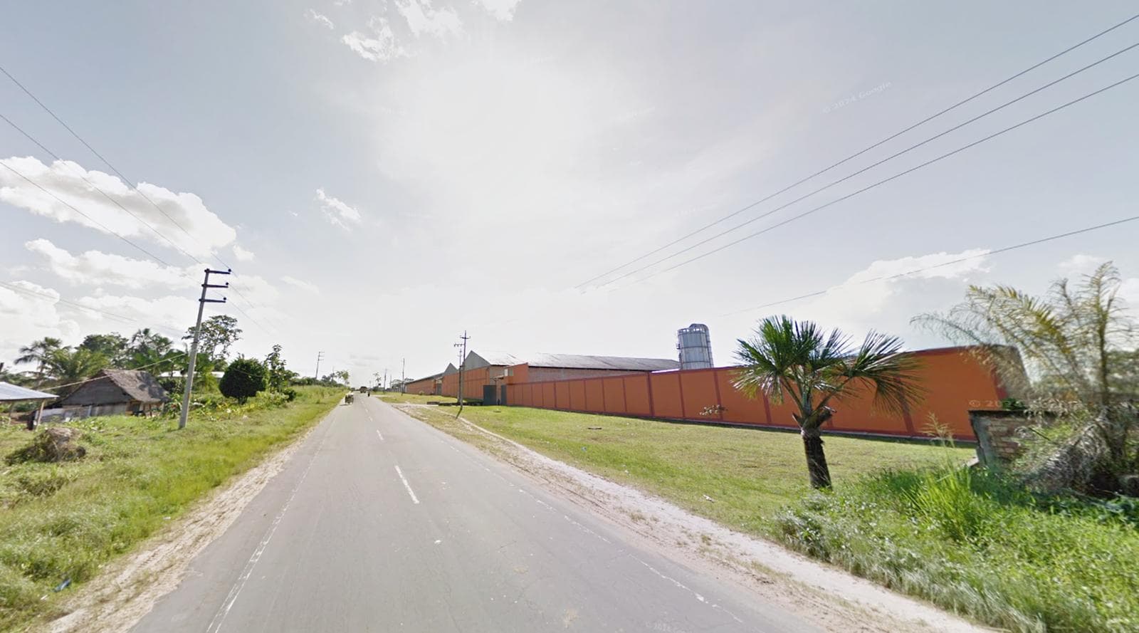 Venta de Local - 60,000 m2 - Carretera Iquitos -Nauta - 2