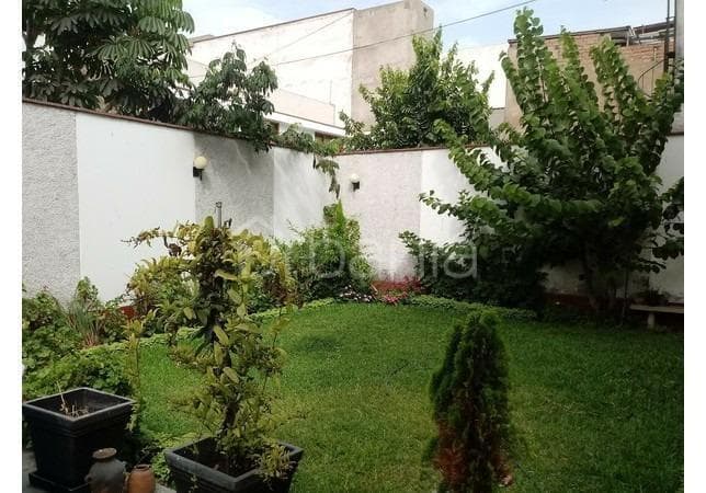 Vendo Linda casa frente al Parque, en calle Berruguette 1, San Borja - 2