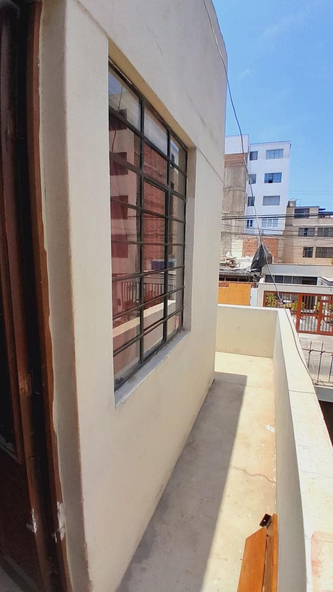 Casa en SAN MIGUEL - 2