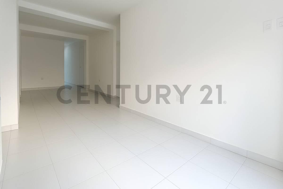 ALQUILO LOCAL COMERCIAL EN AV. SAN MARTÍN – ICA - 2