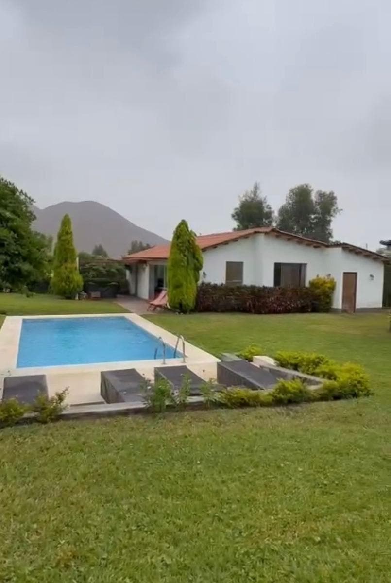 CASA DE CAMPO VENTA FUNDO SAN ANDRÉS CAÑETE, PISCINA, JARDÍN, AT.2031 M2. - 1