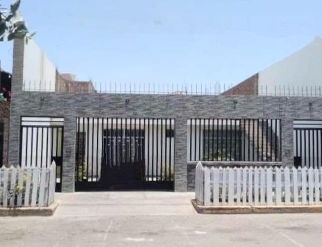 VENTA DE CASA EN SANTA -CHIMBOTE - 2