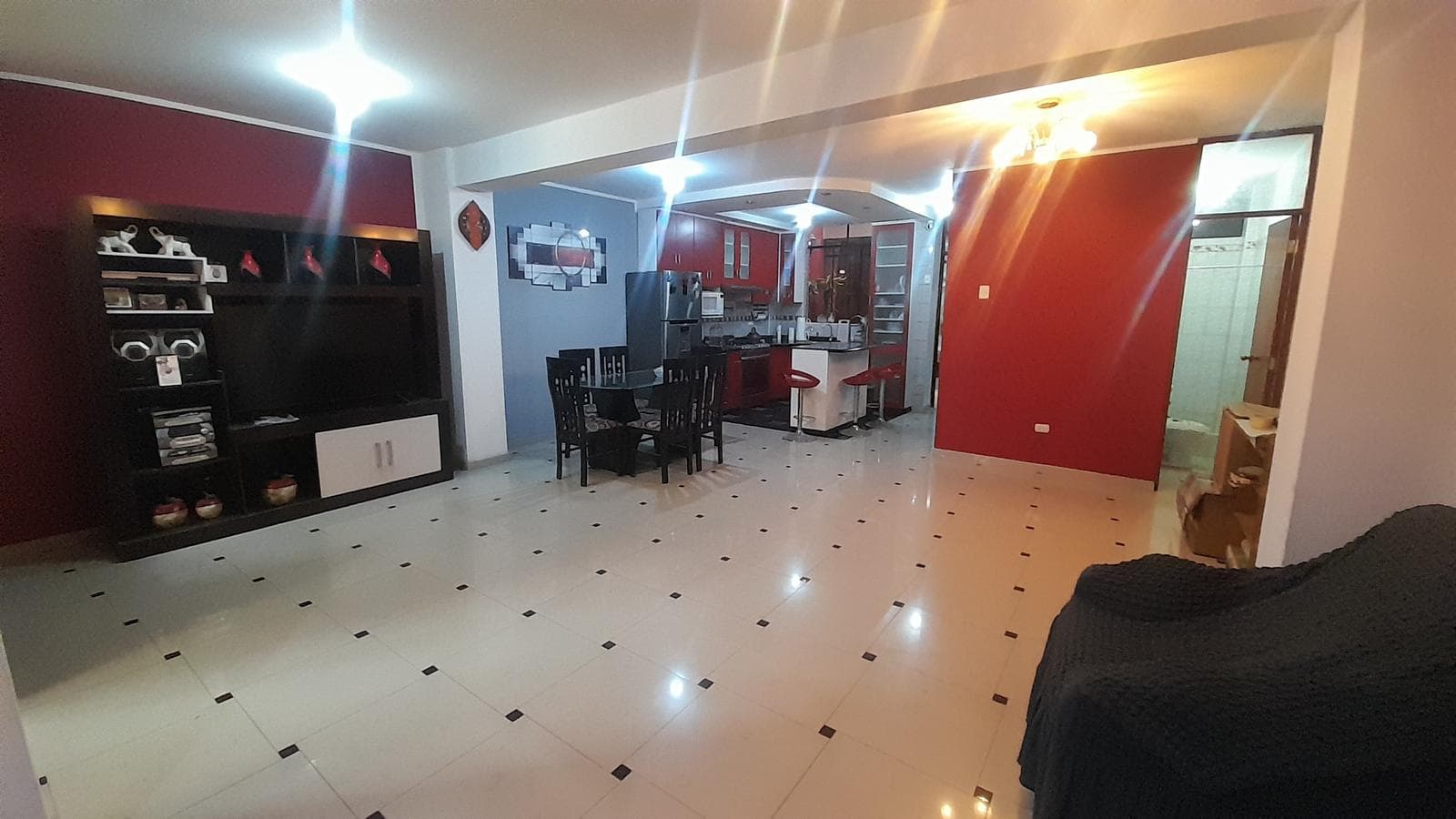 EXCLUSIVA CASA EN VENTA CARABAYLLO - URB. SAN ANTONIO - 1