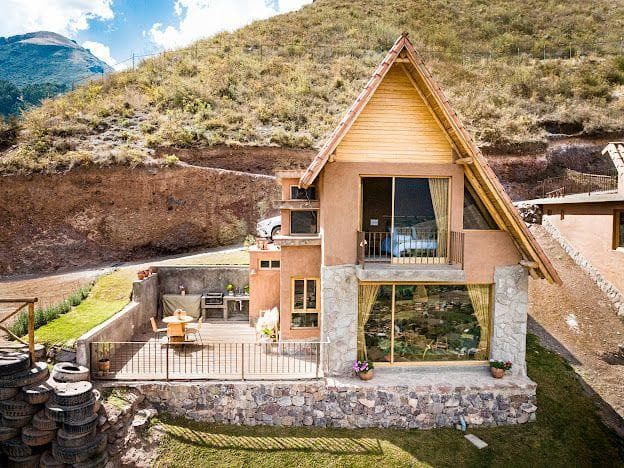 Casa campestre en Urubamba con espectacular vista al Valle Sagrado - 1