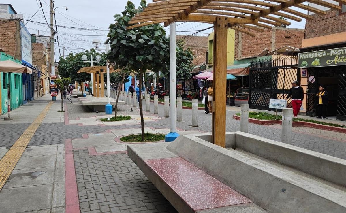 ALQUILO TERRENO COMERCIAL 193 m² LA PERLA CALLAO - 2