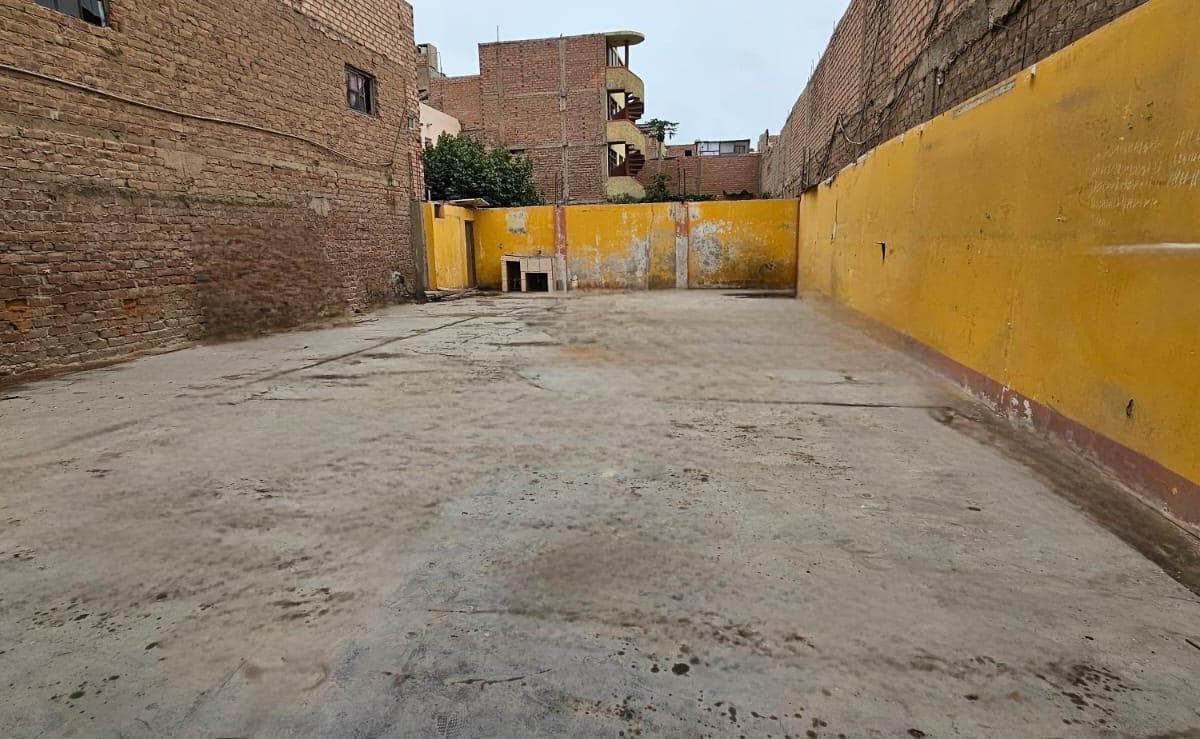 ALQUILO TERRENO COMERCIAL 193 m² LA PERLA CALLAO - 1