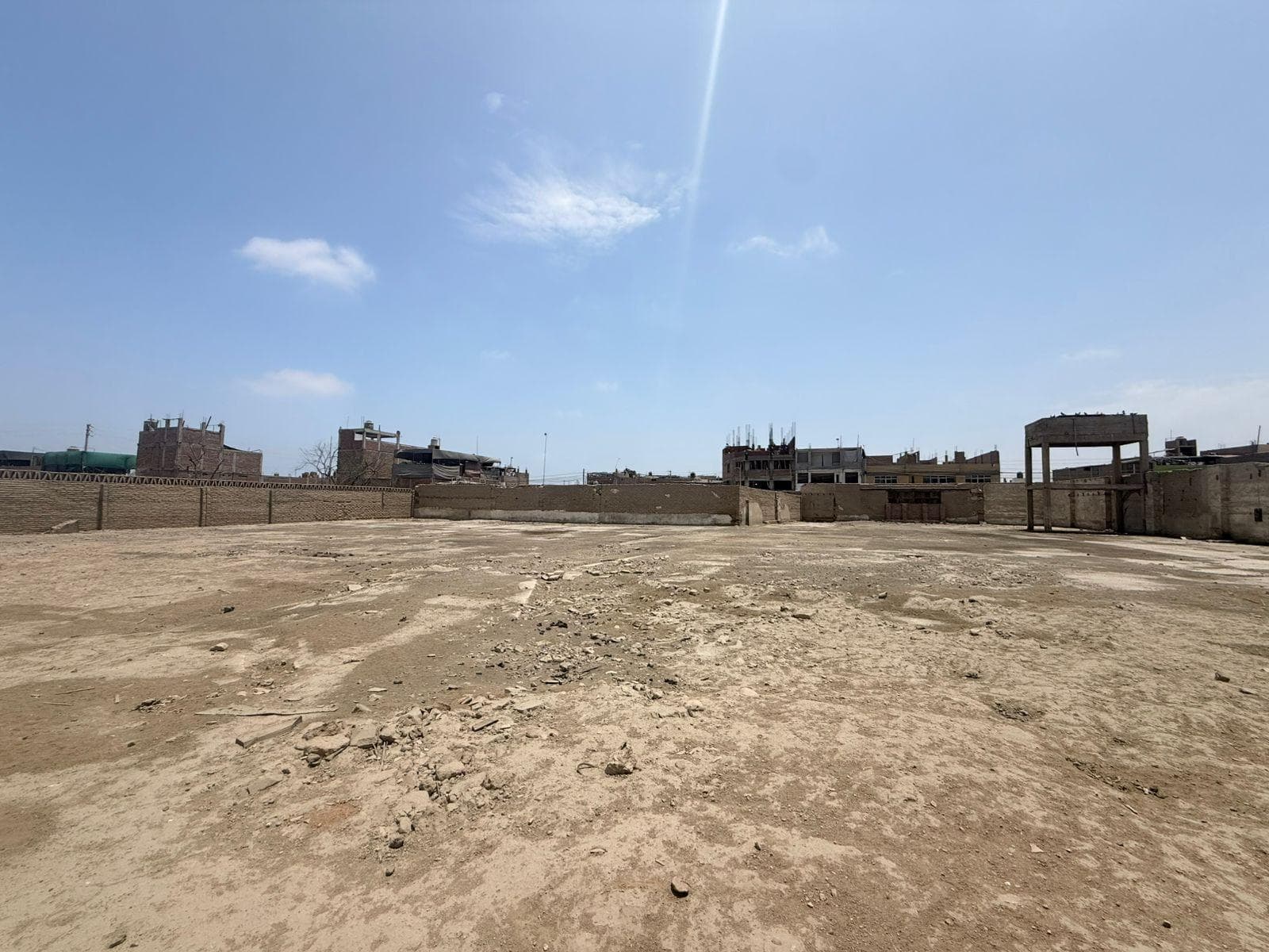 Terreno En Chincha De 3,100 M² A Solo 600 Metros De La Plaza De Armas - 2