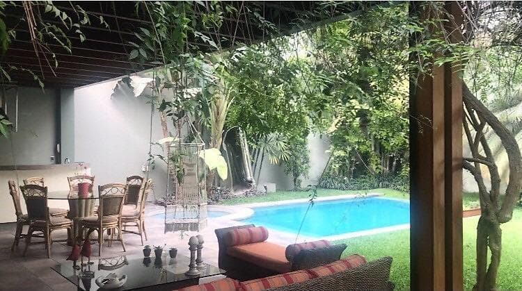 Vendo hermosa casa en calle Galeon 1, Chacarilla, San Borja - 1