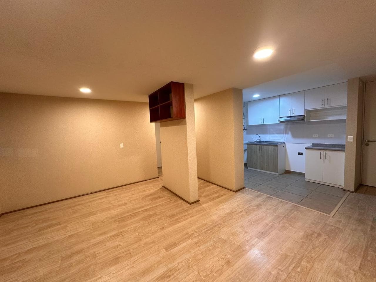 Se alquila departamento en el Callao - 2