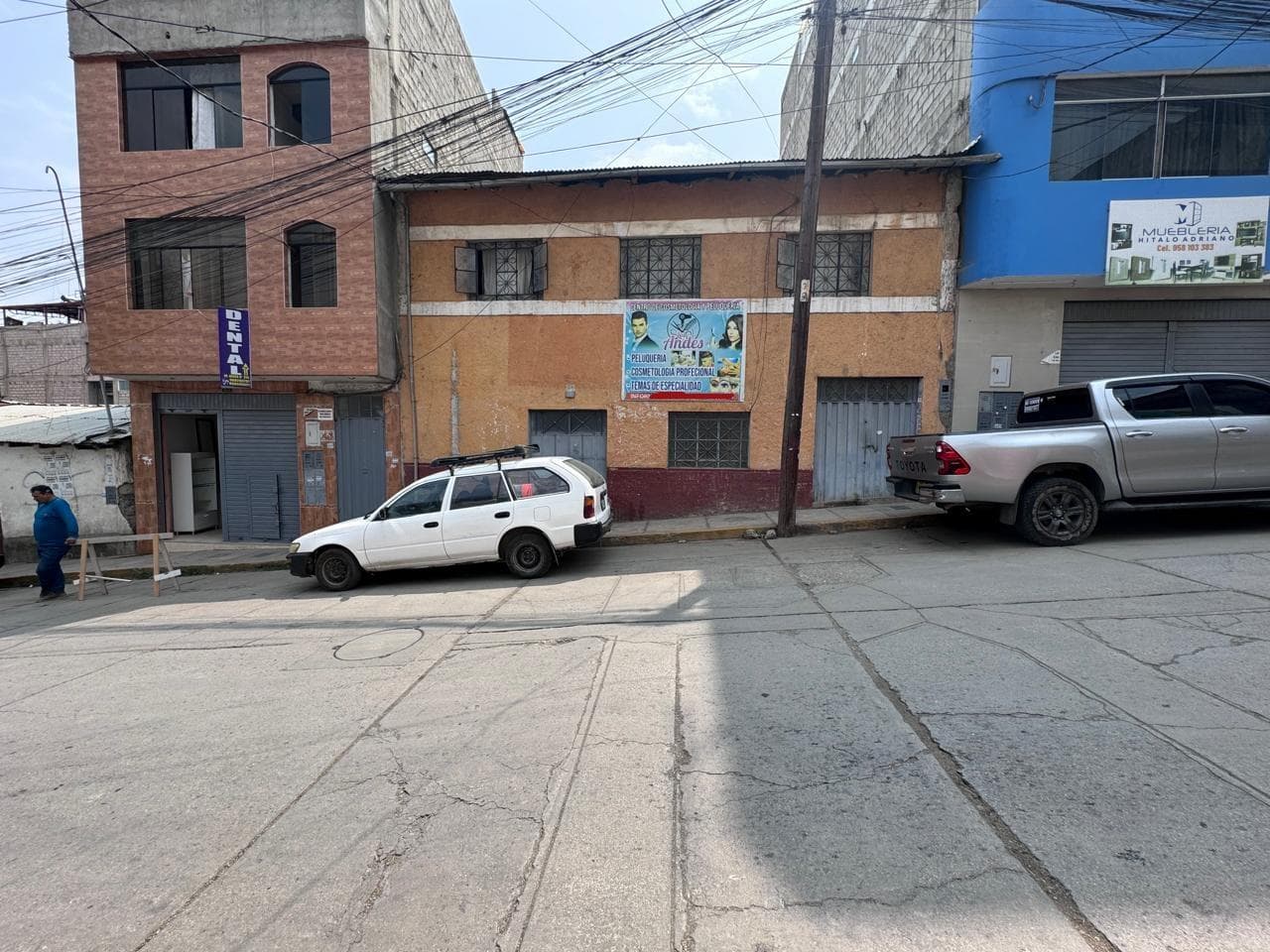 En Venta terreno a ½ cuadra del HOTEL TURISTAS DE ABANCAY- Jr Arica - 1