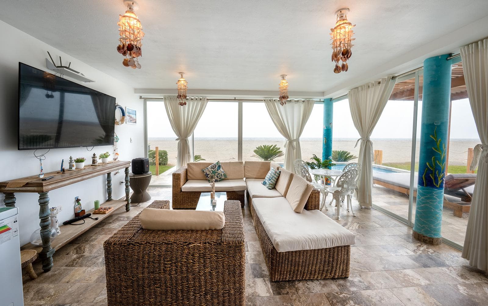 Casa en Alquiler Frente al Mar Panamericana Sur - 2