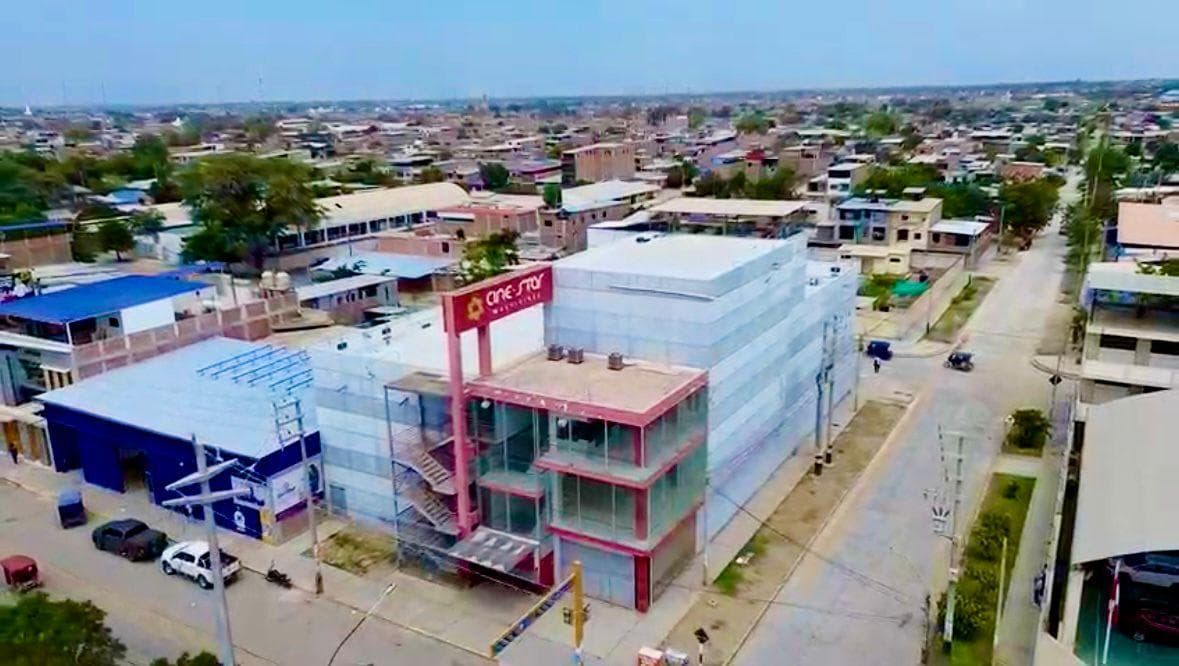 Edificio Comercial en Sullana - 1