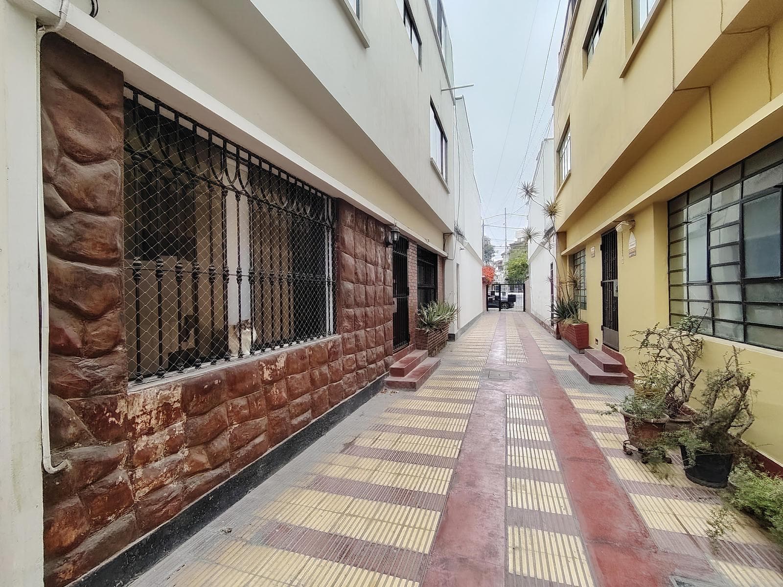 Casa en alquiler en Miraflores San Antonio 120m2 - 2